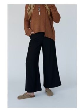 Zenana Outfitters Wide Leg Black Pants